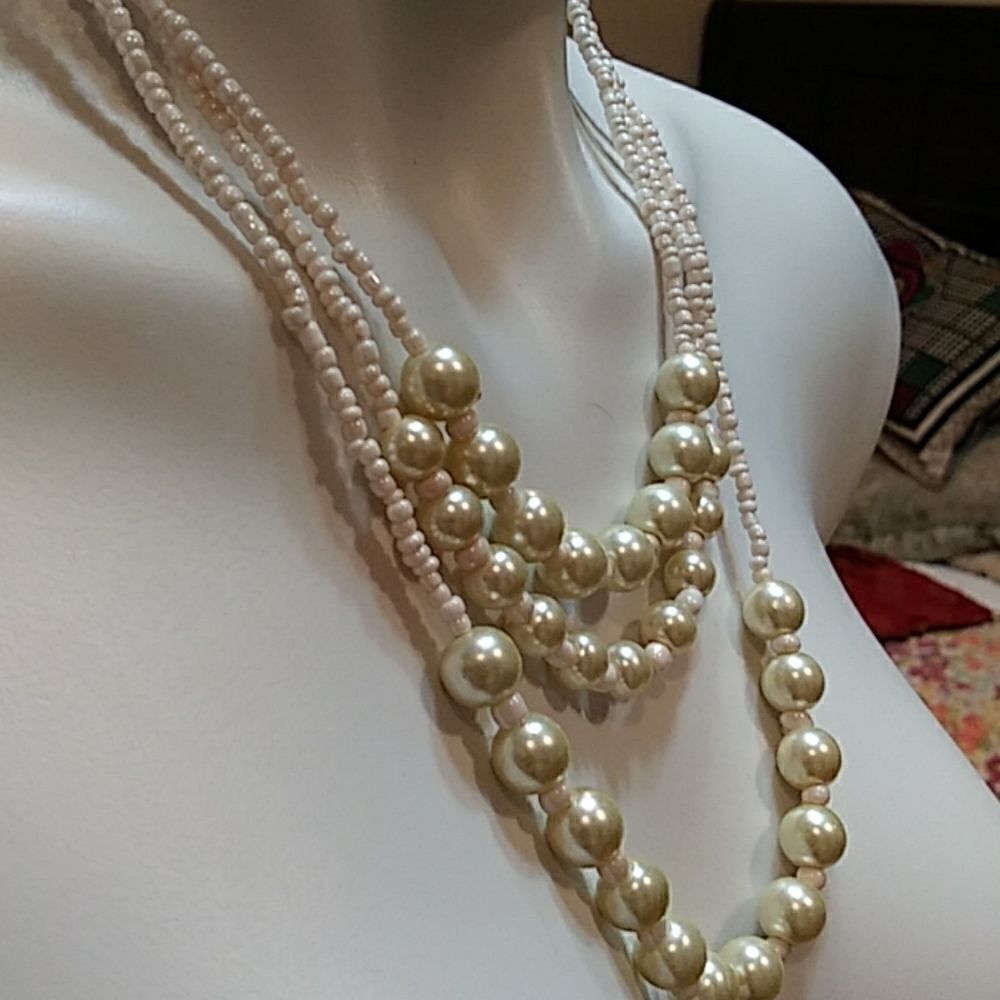 Necklace - Picture 2 of 6